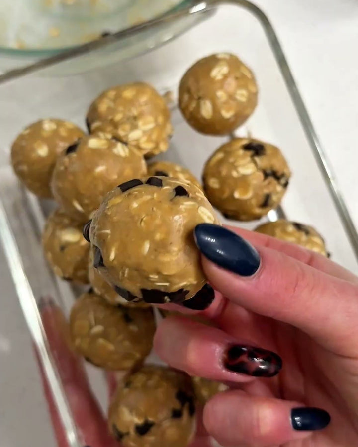Peanut Butter Oat Energy Balls