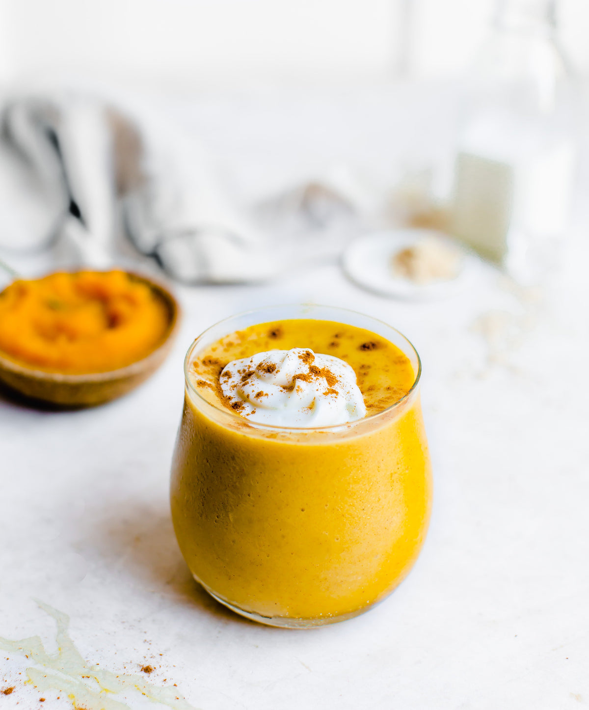 pumpkin pie smoothie with collagen