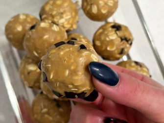 Peanut Butter Oat Energy Balls