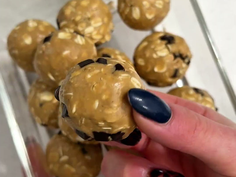 Peanut Butter Oat Energy Balls