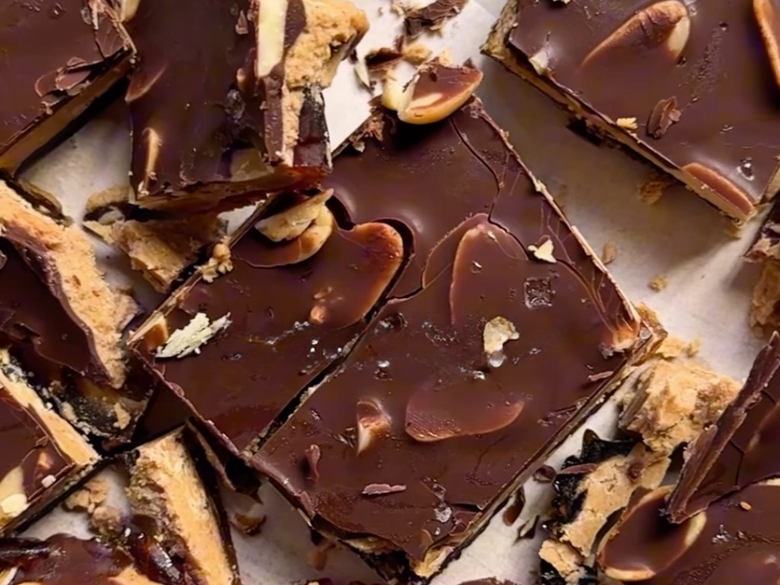 Organic Plant-based Protein Powder