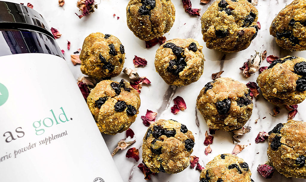Golden Blueberry Vanilla No-Bake Muffin Balls